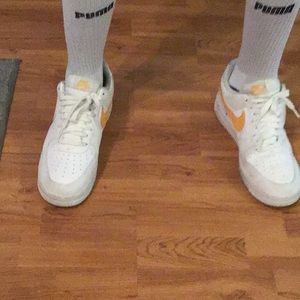 Low Top Air Force 1s